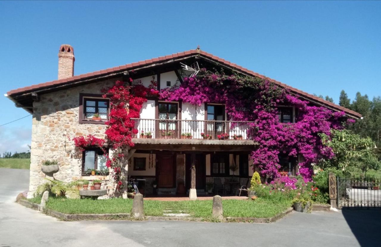 Vila Casa Con Jardin Y Terraza Privados, Cerca Del Mar Ea Exteriér fotografie
