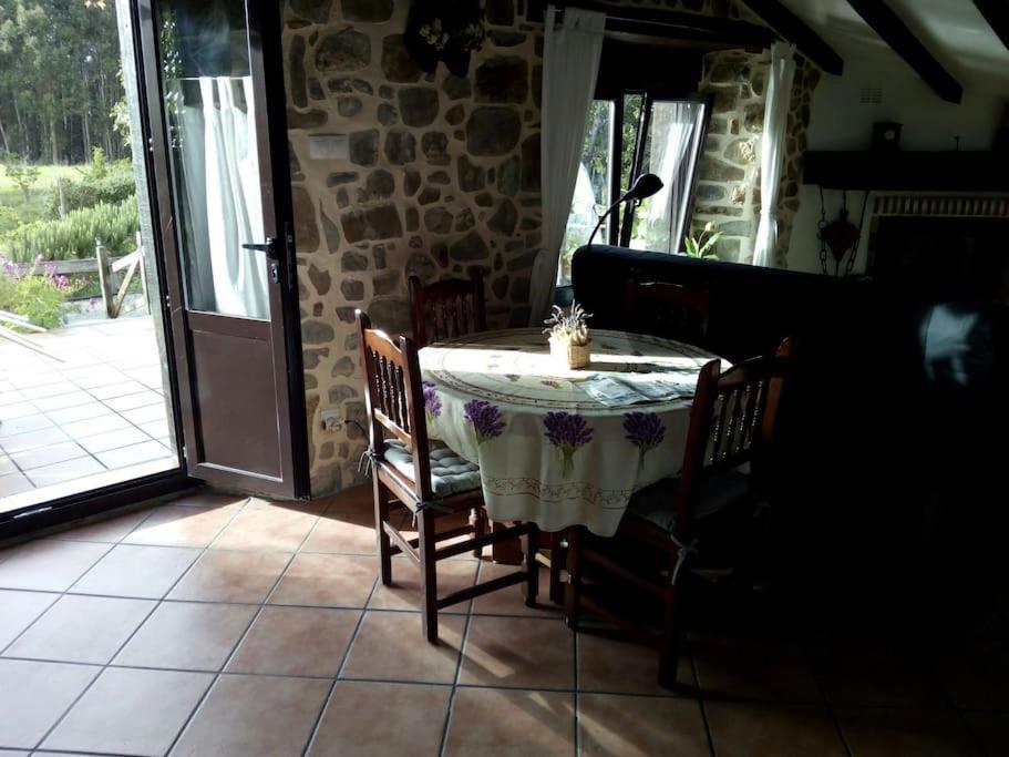 Vila Casa Con Jardin Y Terraza Privados, Cerca Del Mar Ea Exteriér fotografie