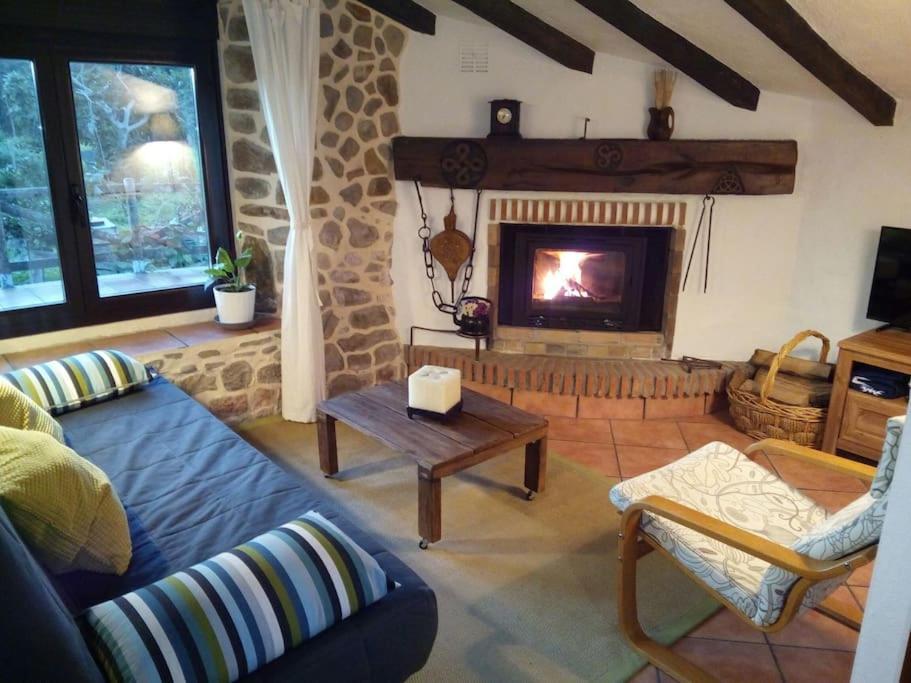Vila Casa Con Jardin Y Terraza Privados, Cerca Del Mar Ea Exteriér fotografie